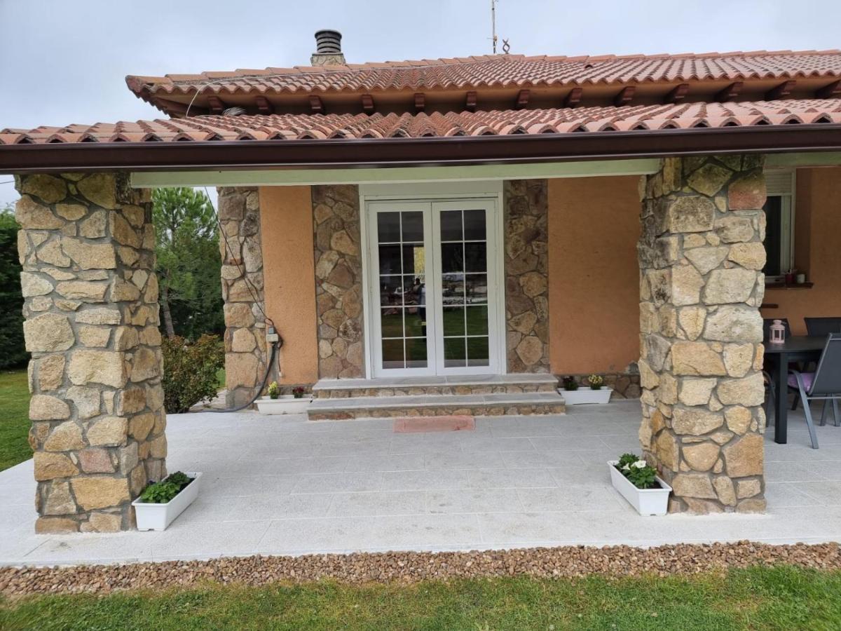 Villa Pancorbo Velayos Bagian luar foto