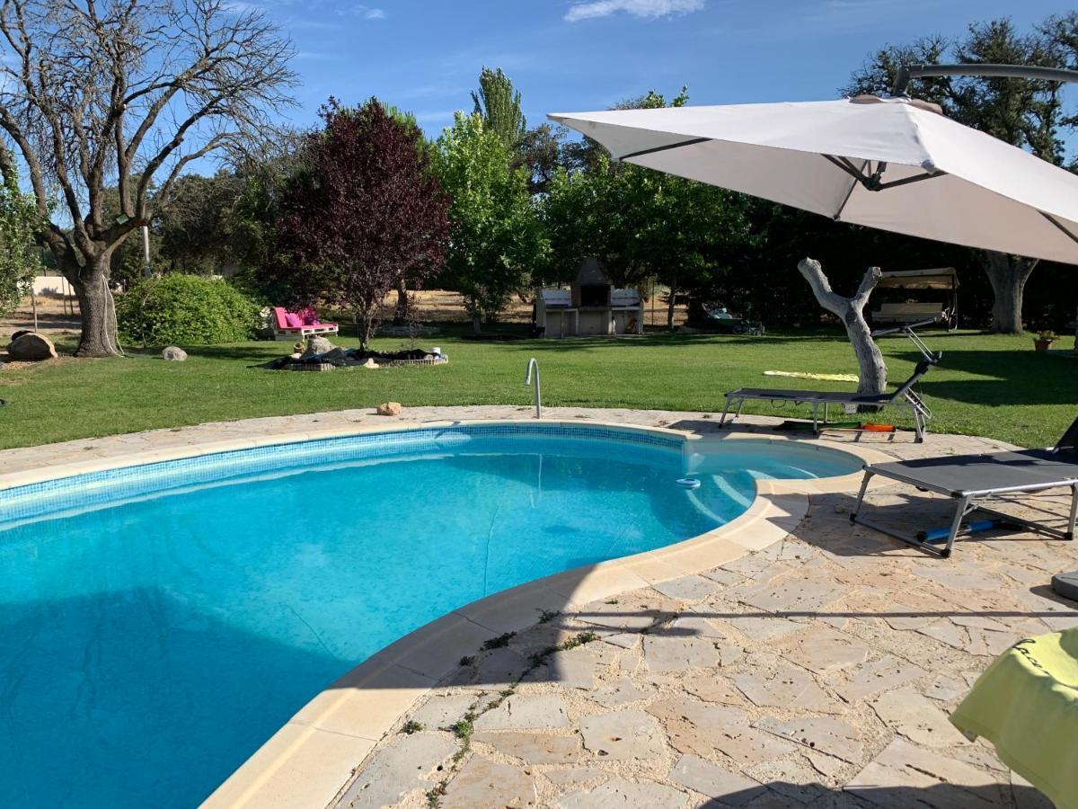 Villa Pancorbo Velayos Bagian luar foto
